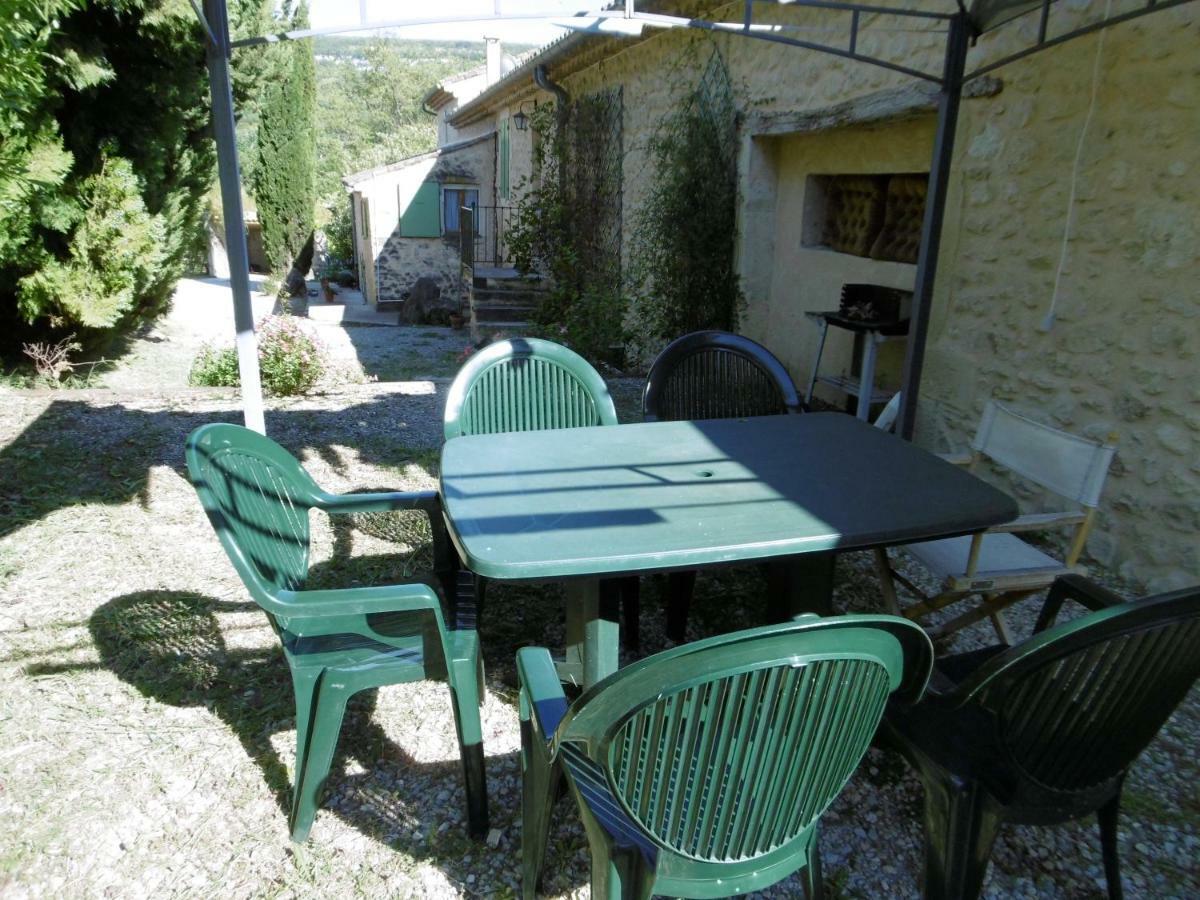 Le Val Leron Bed & Breakfast Valaurie Eksteriør bilde